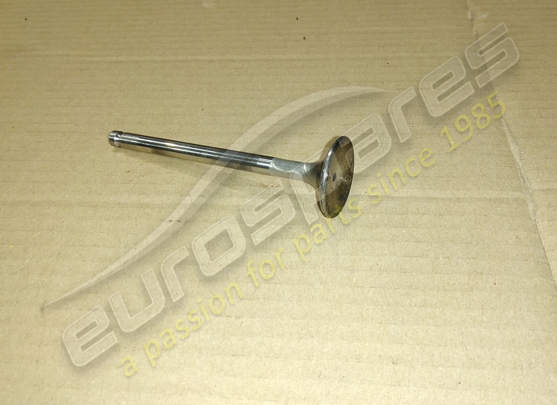 VERWENDETES Ferrari EINLASSVENTIL. TEILENUMMER 131198 (1)