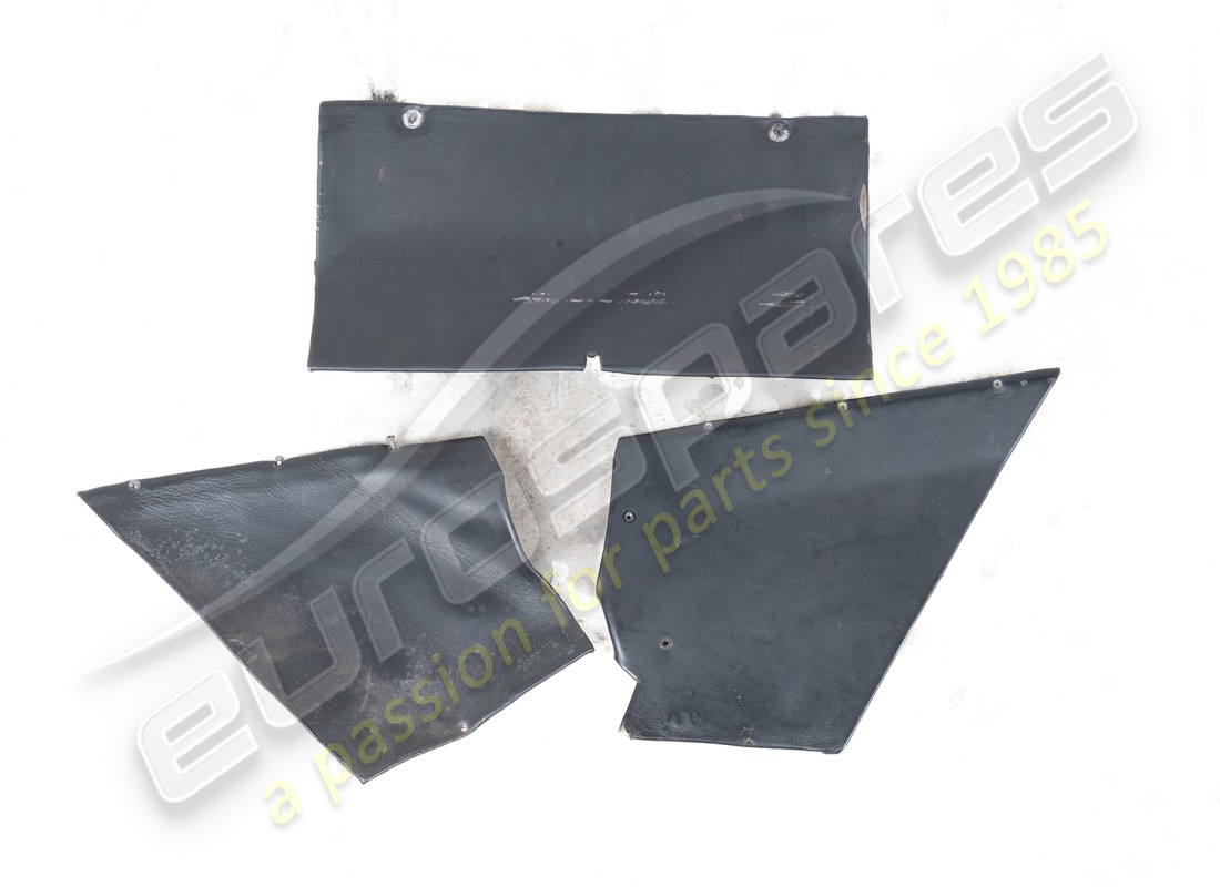 gebrauchter ferrari teppichsatz vorne links und rechts. teilenummer 95999641a (10)