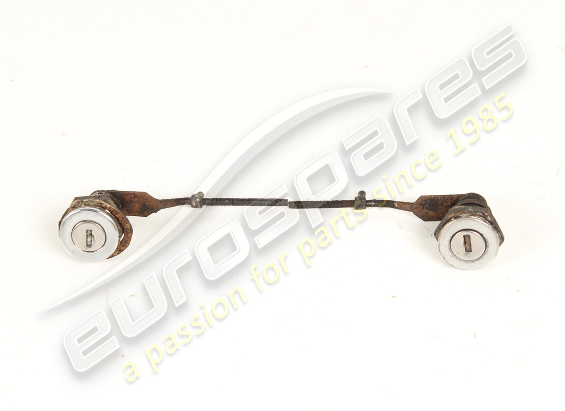 verwendet ferrari schlosssatz. teilenummer 50371608 (3)