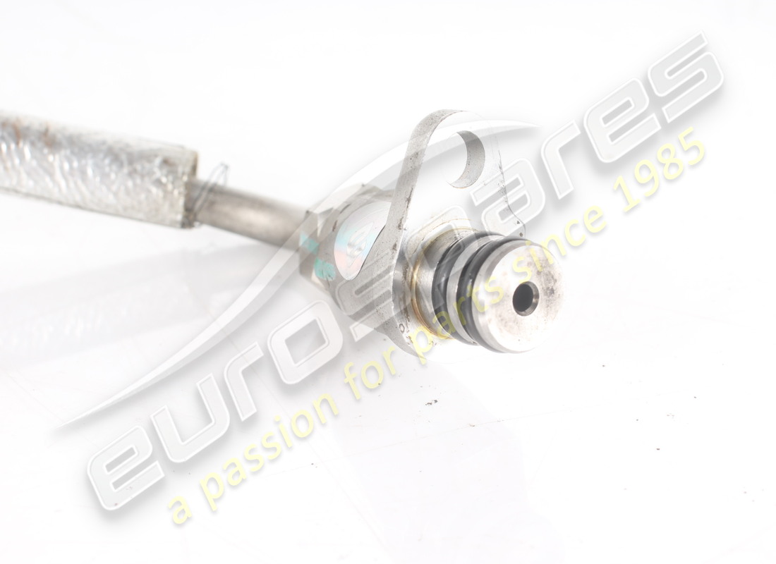 GEBRAUCHTE FERRARI ÖLFÖRDERLEITUNG ZUR RECHTEN TURB. TEILENUMMER 337130 (2) gebrauchte ferrari ölförderleitung zur rechten turb. teilenummer 337130 (2)