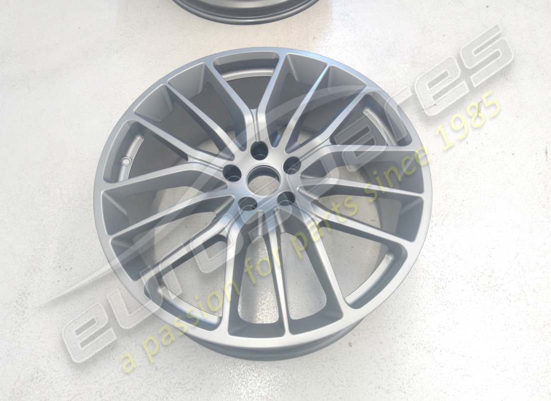 überholter eurospares maserati vesuvio-radsatz (21 zoll). teilenummer eap1384191 (3)