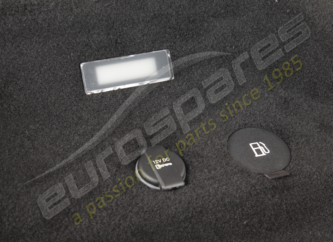 gebraucht ferrari komplettes rechtes gepäckraum-seitenteil. teilenummer 885560 (2)