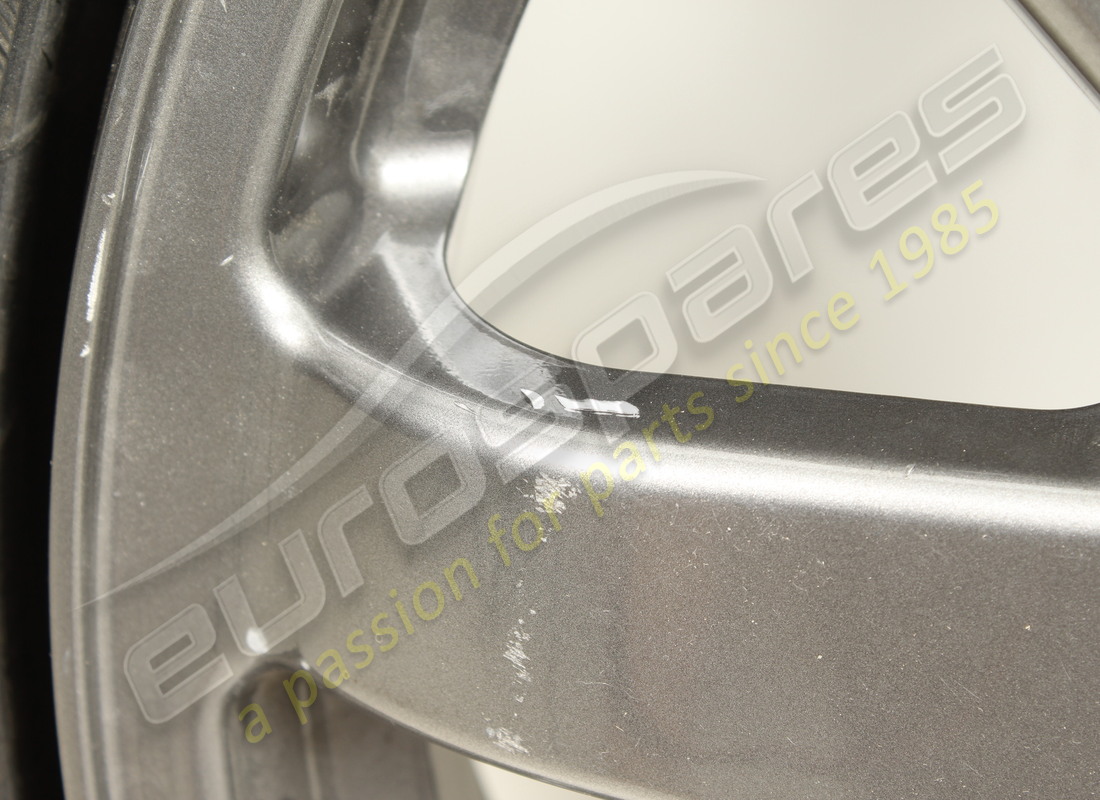 gebrauchte ferrari 4.5j x 20 ersatzradfelge. teilenummer 240241 (6)