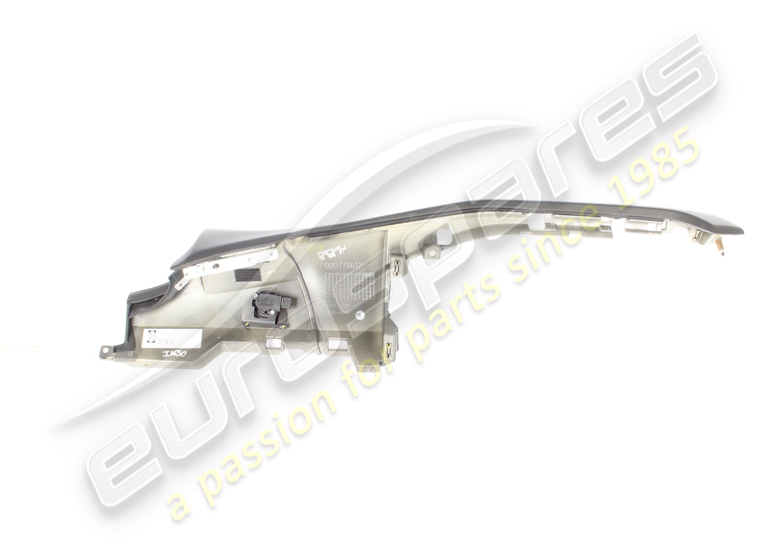 gebrauchtes ferrari mittlere unterarmaturentafelelement. teilenummer 816849 (2)