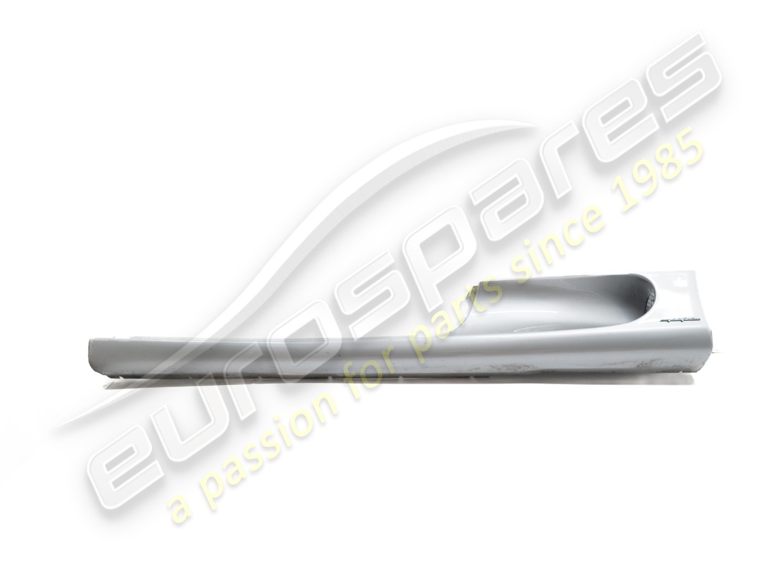 GEBRAUCHTE Ferrari UNTERTÜRVERKLEIDUNG LINKS . TEILENUMMER 66099510 (1)