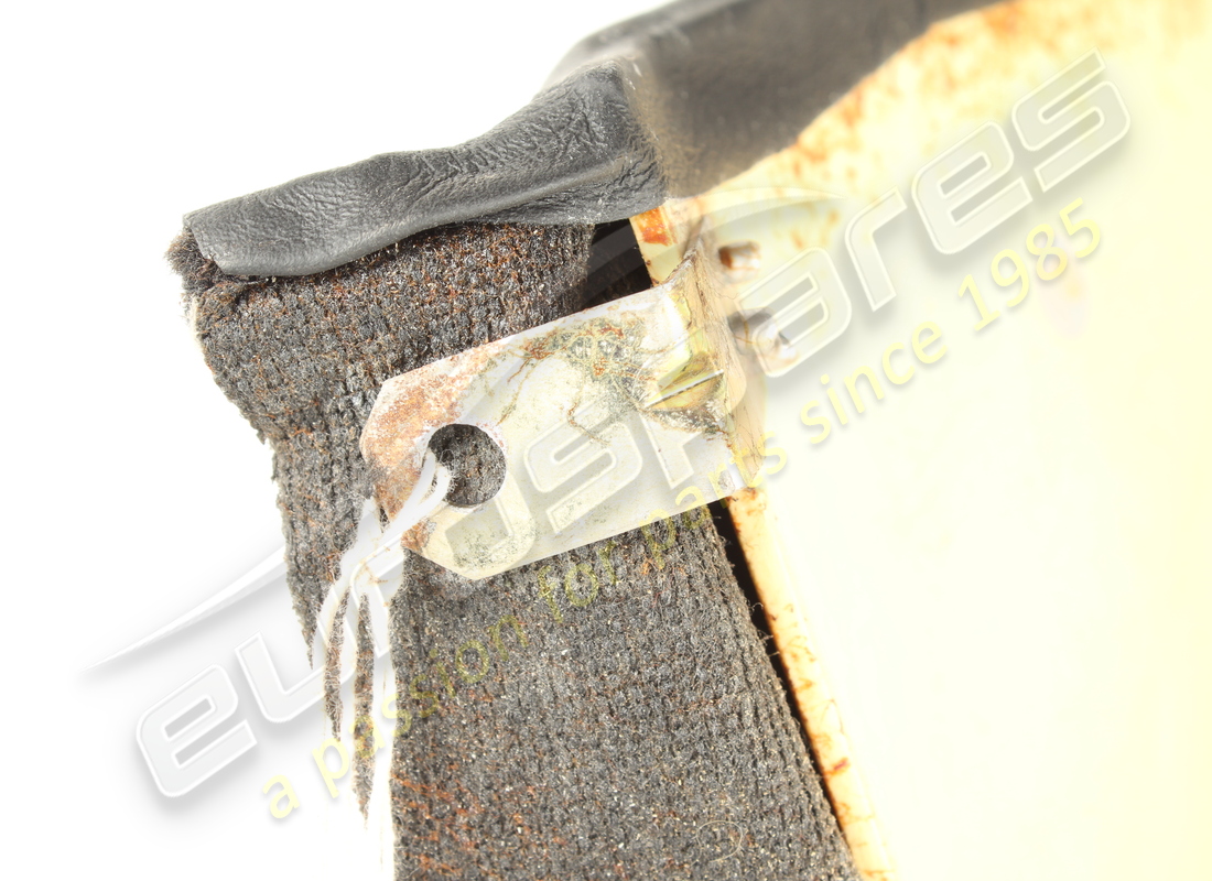 gebraucht ferrari hinterer schwarzer teppichabdeck. teilenummer 65111190 (7)