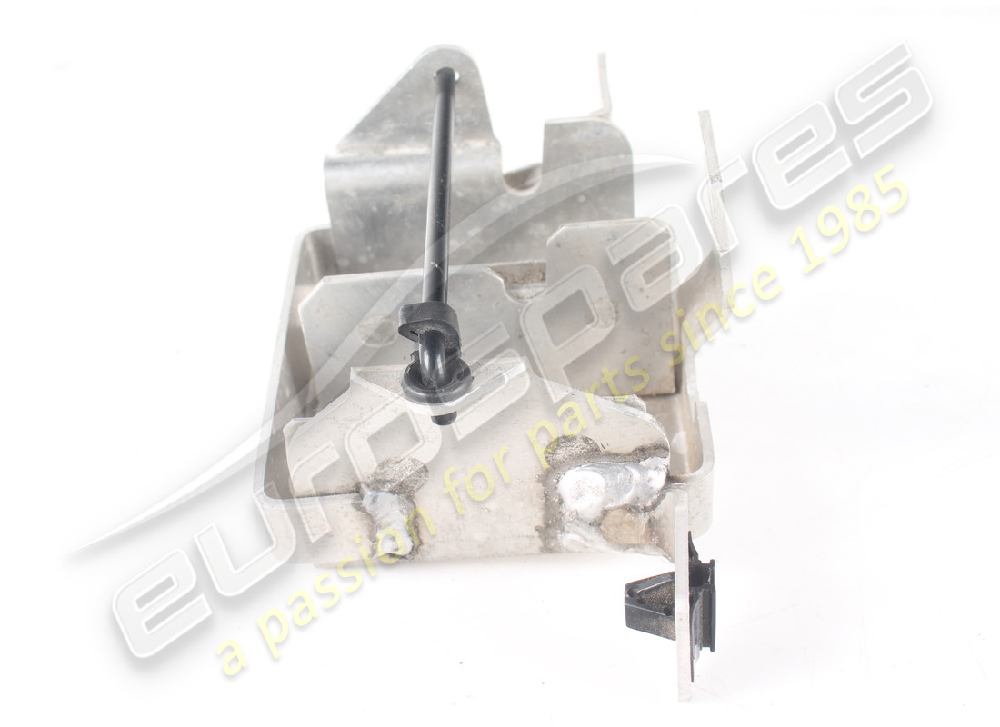 gebrauchte ferrari tgk ventilmontagehalterung. teilenummer 84066200 (4)