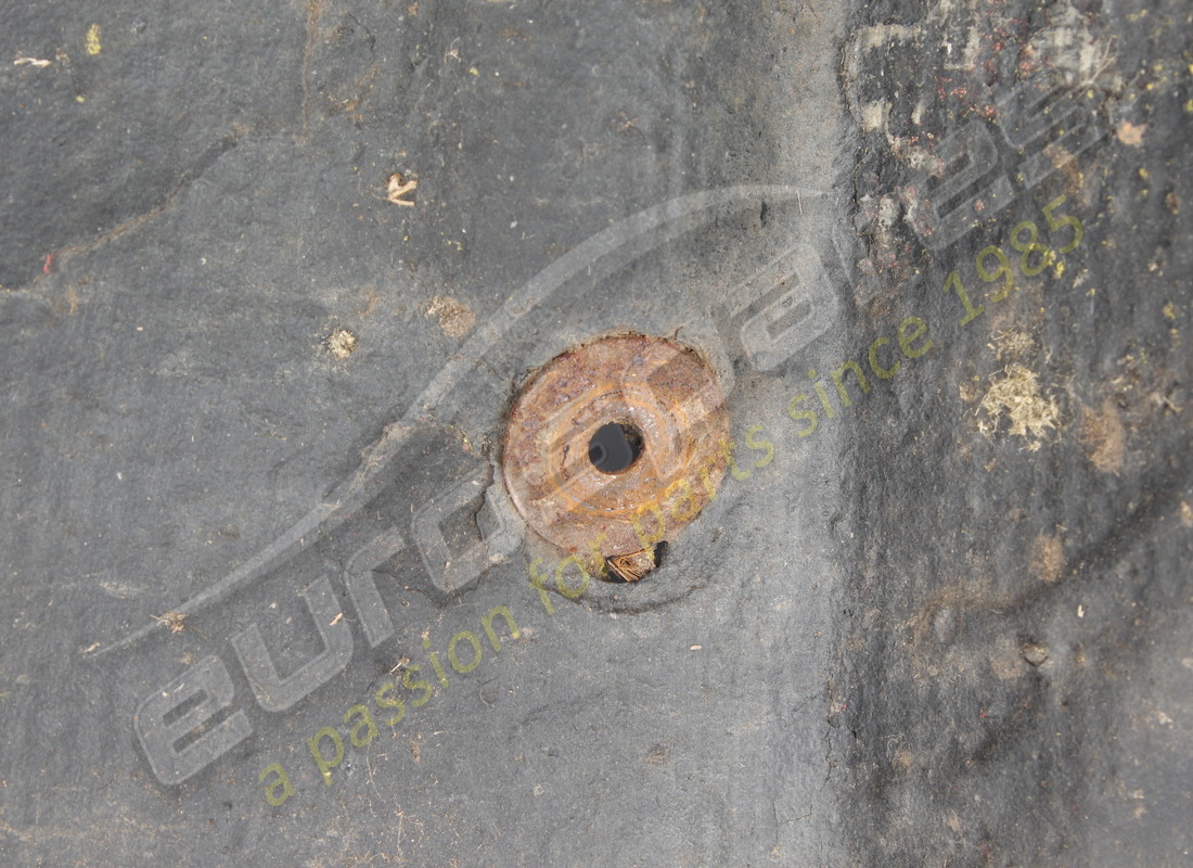 gebraucht ferrari rh gravel guard rhd gtb. teilenummer 61859100 (6)