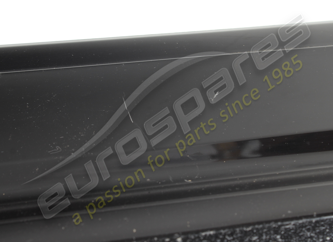 gebrauchte lamborghini abdeckung links vorne - vollglänzendes schwarz-seidenlängendes schwarz. teilenummer 4ml853959ey9b (2)