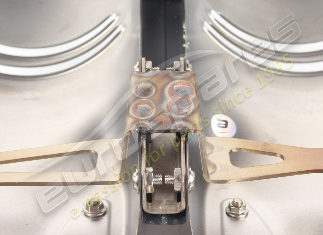 gebraucht ferrari riparo calore superiore turb. teilenummer 902850 (7)