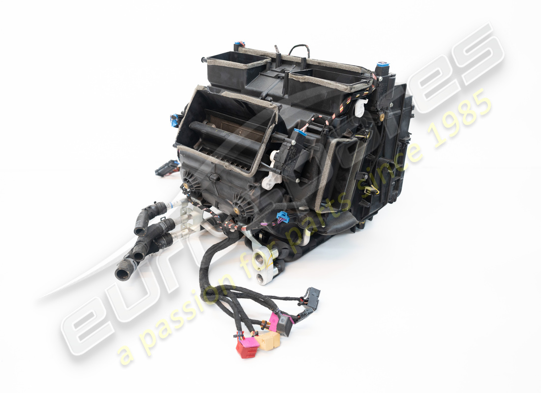 beschädigte lamborghini heizmatrix. teilenummer 400820351c (2)