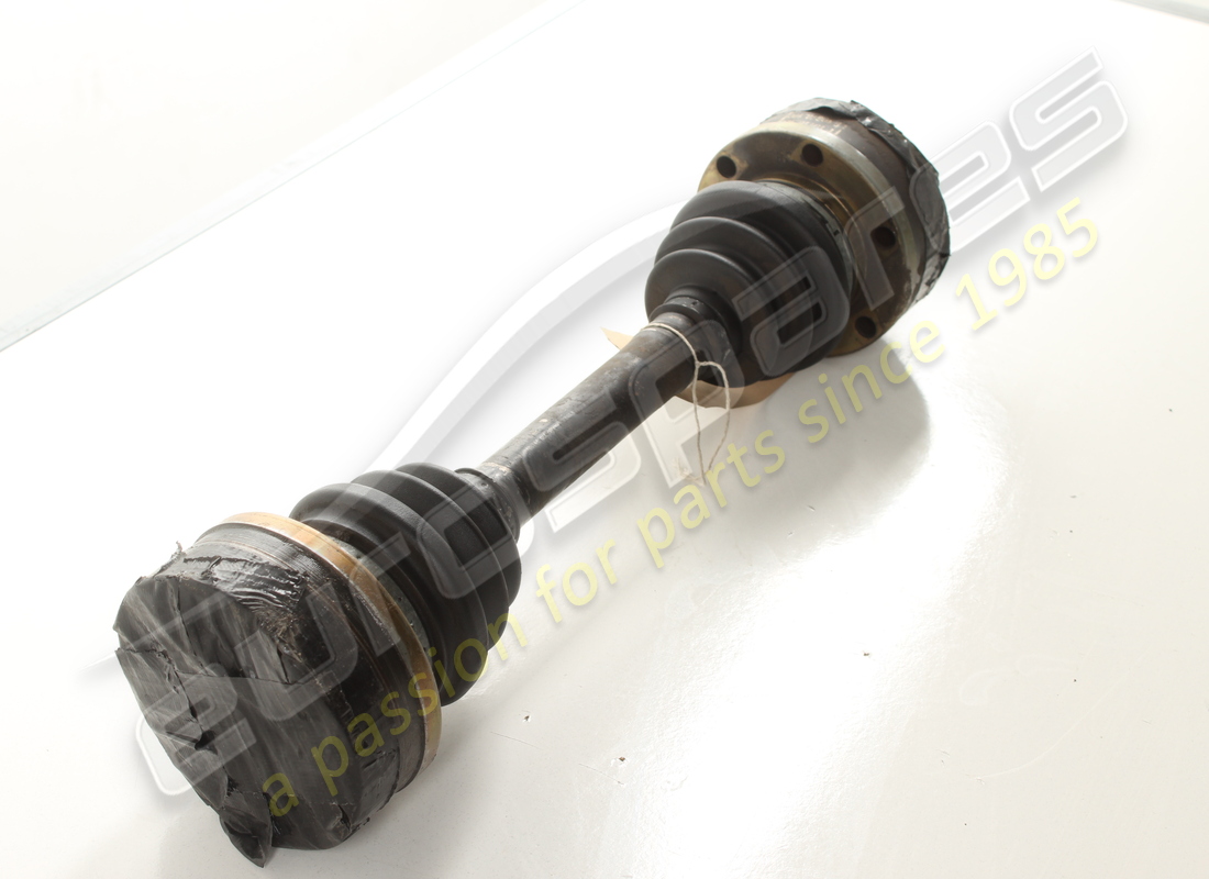 gebrauchte ferrari achswelle. teilenummer 103885 (2)