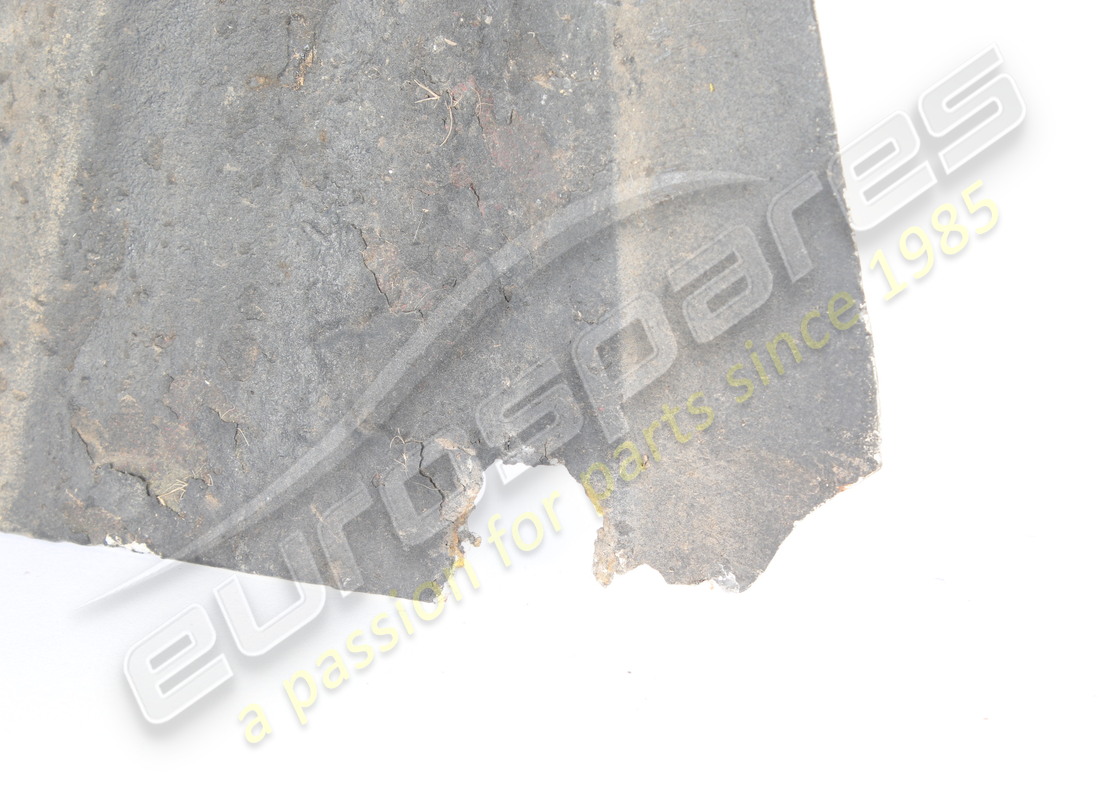 beschädigt ferrari rh shield. teilenummer 61770300 (2)