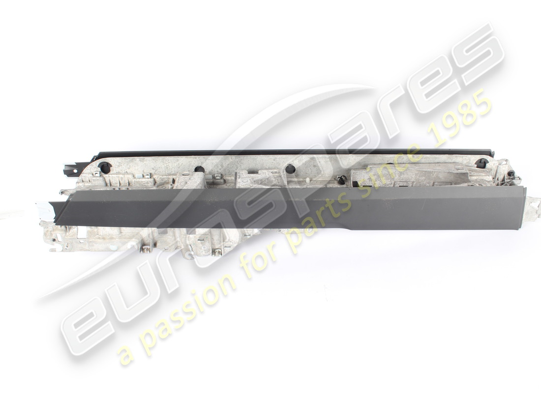 BESCHÄDIGT Porsche BASISTRÄGER SCHWARZ . TEILENUMMER 992861831E5Q0 (1)