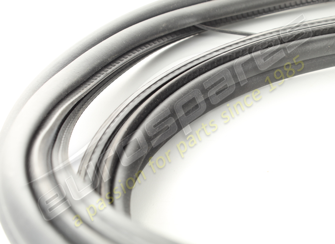 NEUE LAMBORGHINI DECKELDICHTUNG. TEILENUMMER 4ML827705A (2) neue lamborghini deckeldichtung. teilenummer 4ml827705a (2)