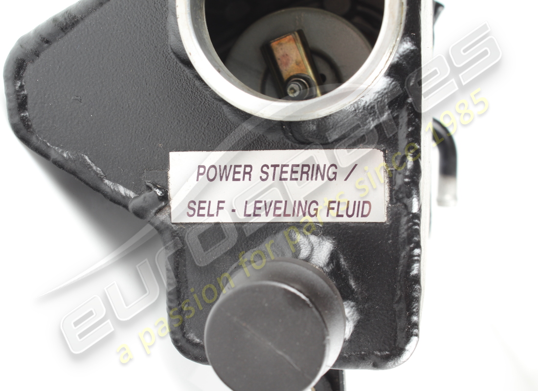 GEBRAUCHTER EUROSPARES KOMPLETTER ÖLTANK. TEILENUMMER EAP1549903 (3) gebrauchter eurospares kompletter öltank. teilenummer eap1549903 (3)