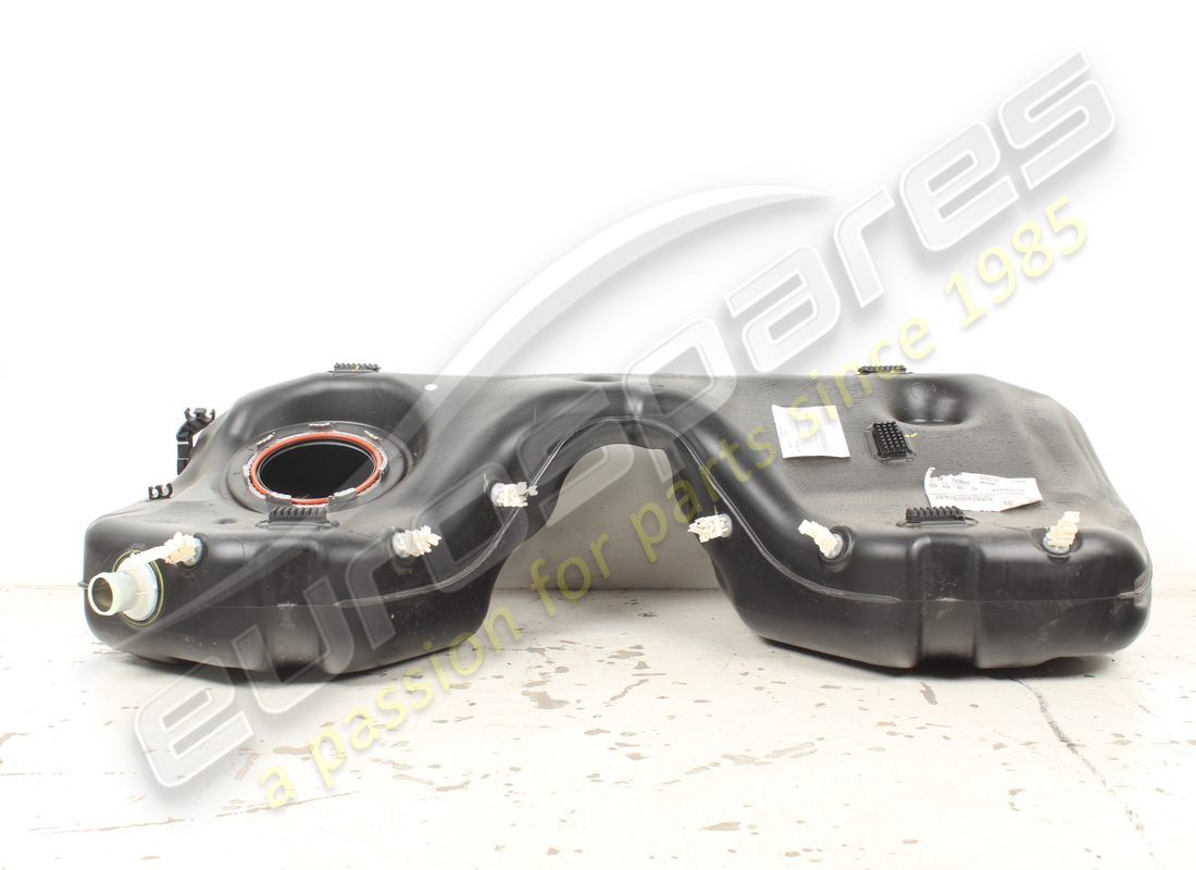 gebrauchte maserati kraftstofftankbaugruppe. teilenummer 675001696 (2)