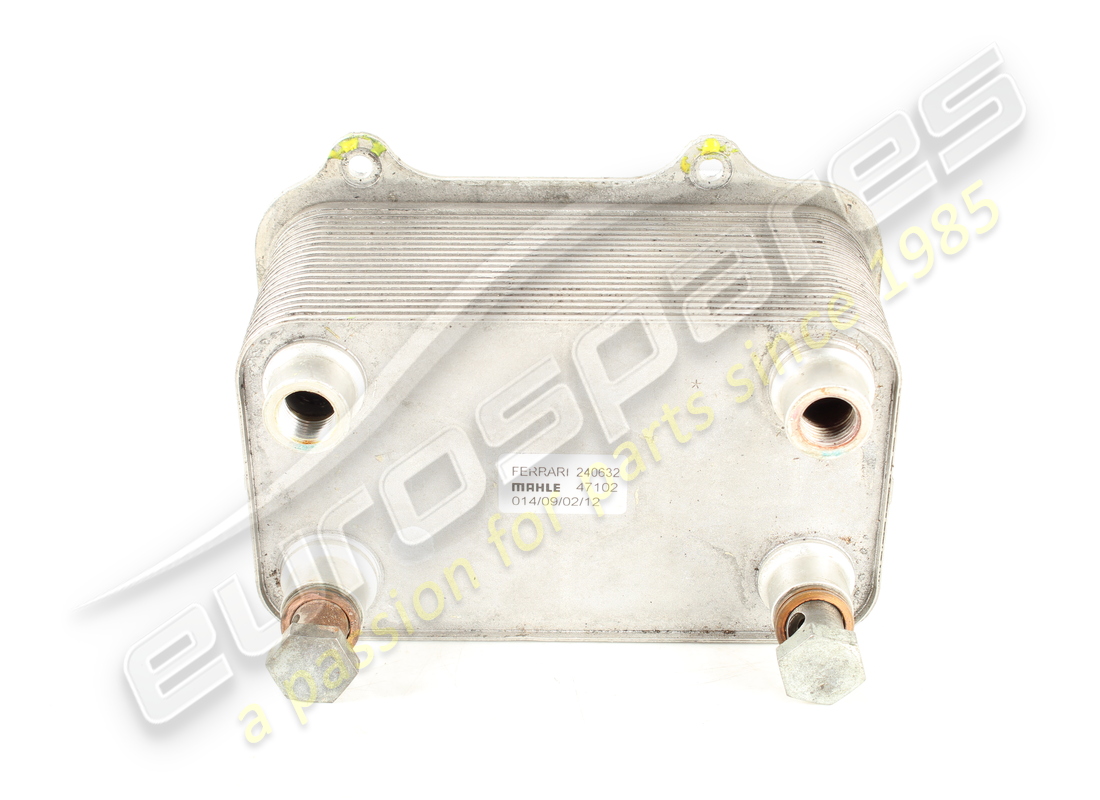 VERWENDETER FERRARI ÖL-WÄRMETAUSCHER. TEILENUMMER 240632 (1) verwendeter ferrari öl-wärmetauscher. teilenummer 240632 (1)