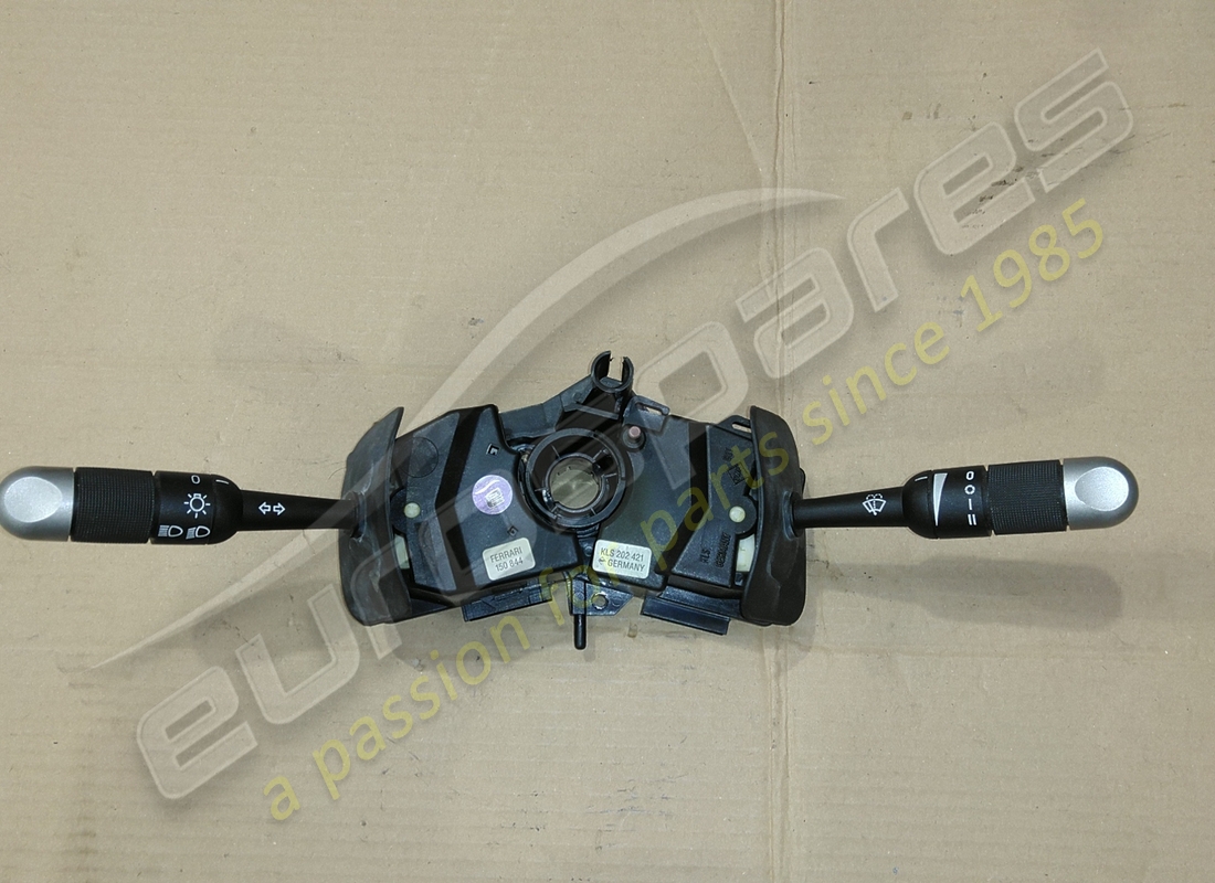 GEBRAUCHTER Ferrari LENKSÄULENSCHALTER . TEILENUMMER 150844 (1)