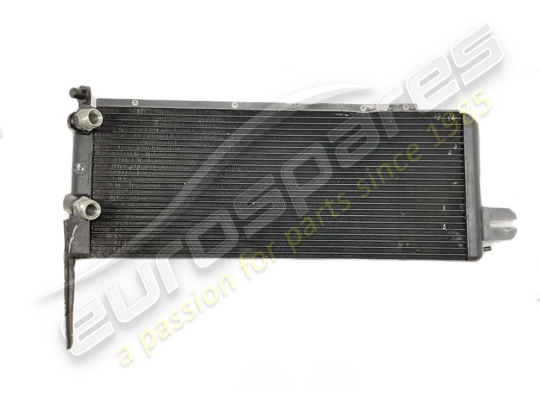 beschädigter ferrari motorölkühler. teilenummer 277227 (1)