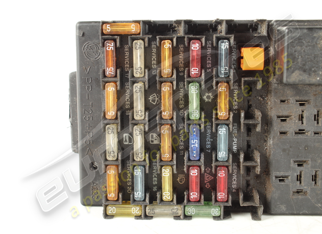 GEBRAUCHTES Maserati FAHRGÄNGER-SCHALTGERÄT. TEILENUMMER 46467695 (1)