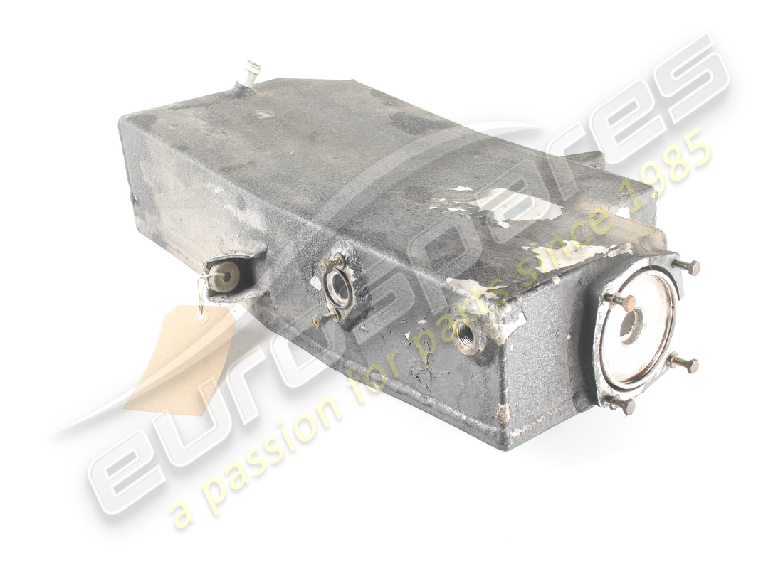 gebrauchter ferrari öltank. teilenummer 136428 (1)