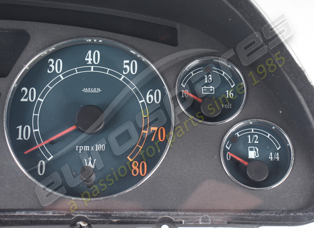GEBRAUCHT MASERATI KOMPLETTES INSTRUMENT MPH. TEILENUMMER 383610101 (3) gebraucht maserati komplettes instrument mph. teilenummer 383610101 (3)