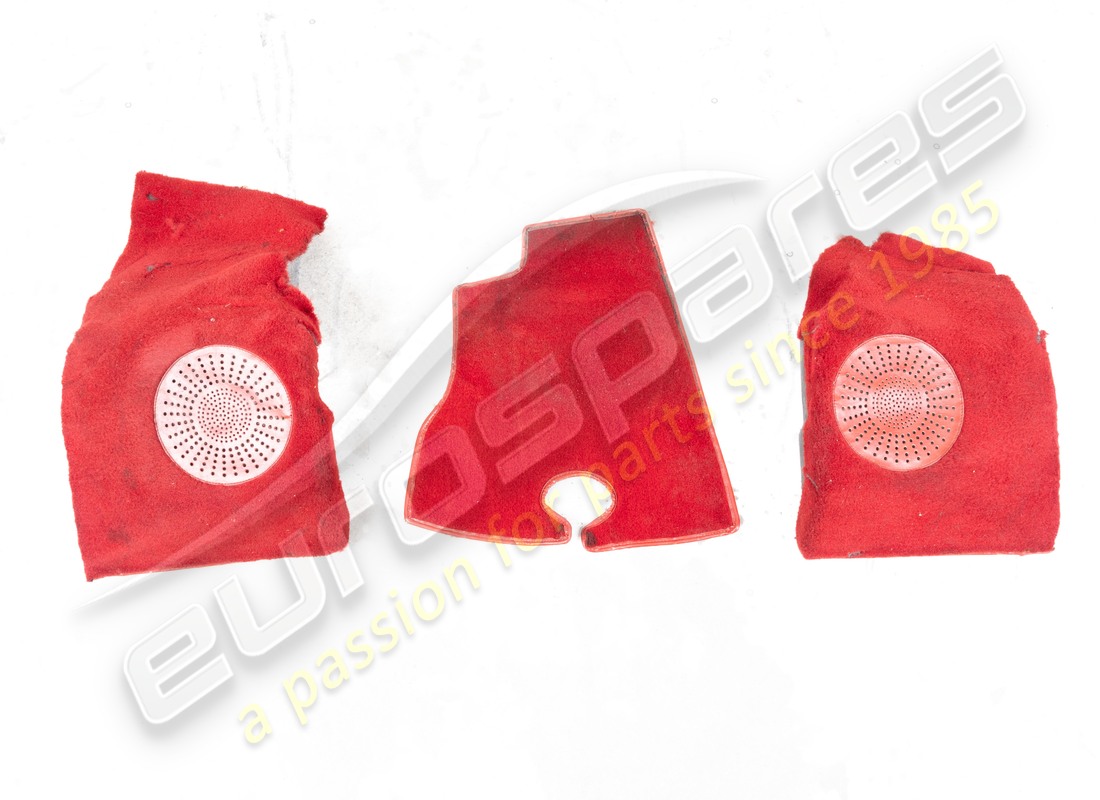 gebrauchter ferrari teppichsatz vorne links und rechts. teilenummer 95999641a (2)