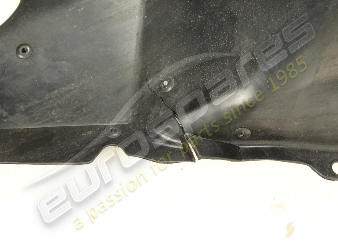 beschädigt ferrari komplettes links-hinterradhaus. teilenummer 881108 (4)