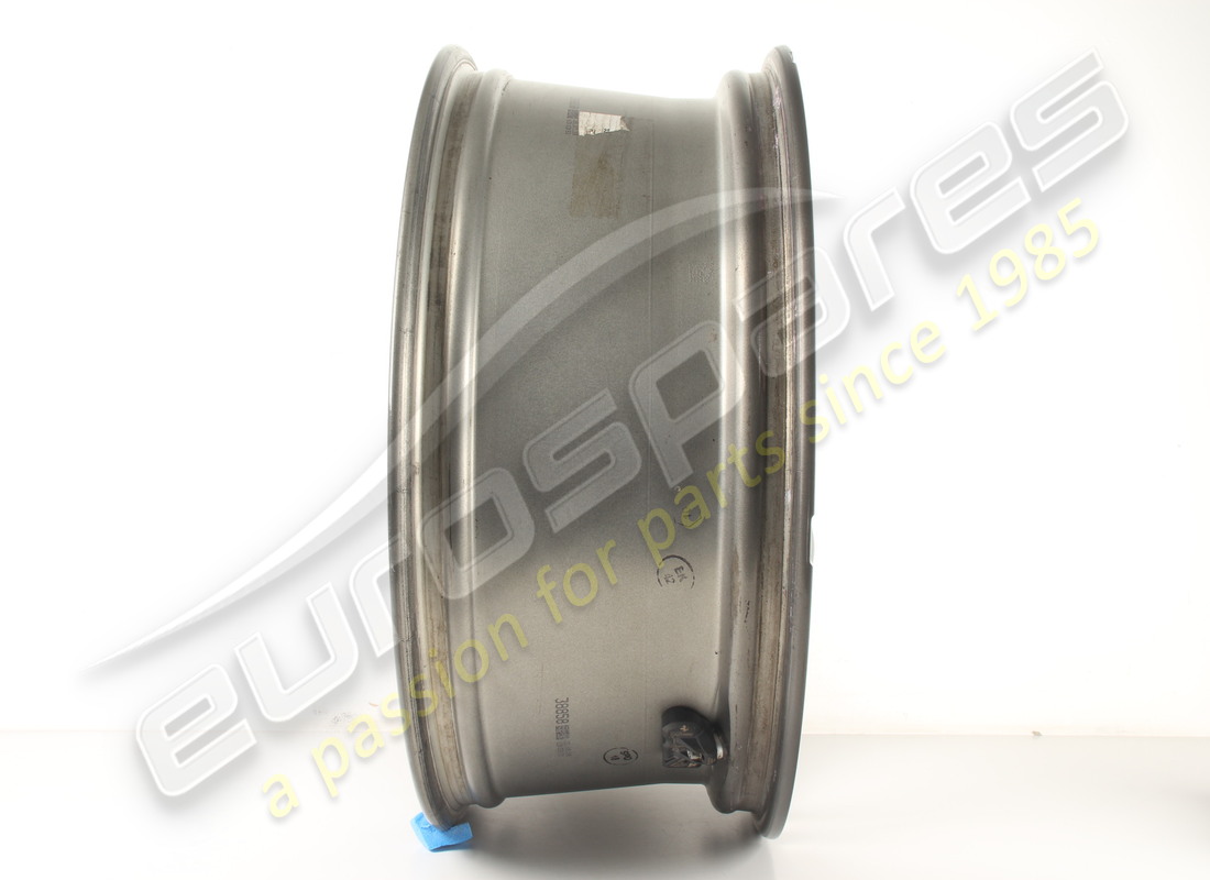 VERWENDETES FERRARI VORDERRAD. TEILENUMMER 855340 (5) verwendetes ferrari vorderrad. teilenummer 855340 (5)