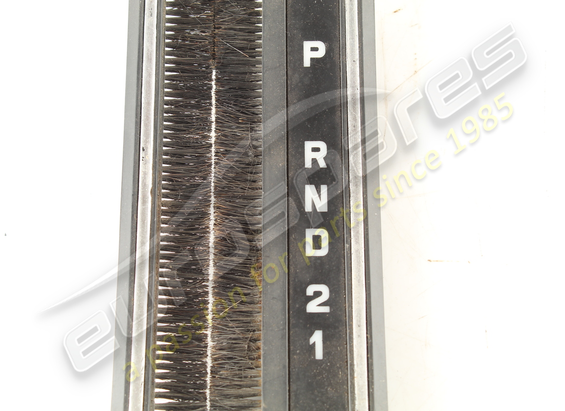 used ferrari lhd auto gate brush. part number 2576329017 (2)