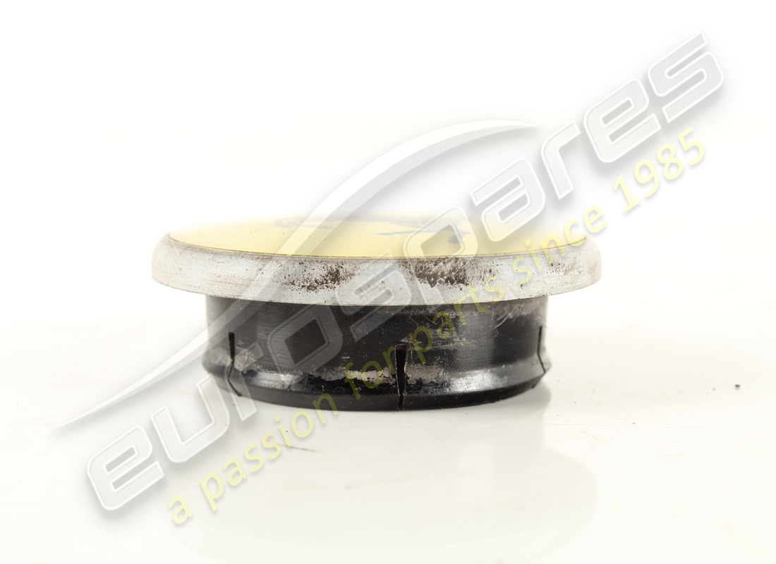 GEBRAUCHTES FERRARI RADABZEICHEN. TEILENUMMER 108947A (2) gebrauchtes ferrari radabzeichen. teilenummer 108947a (2)