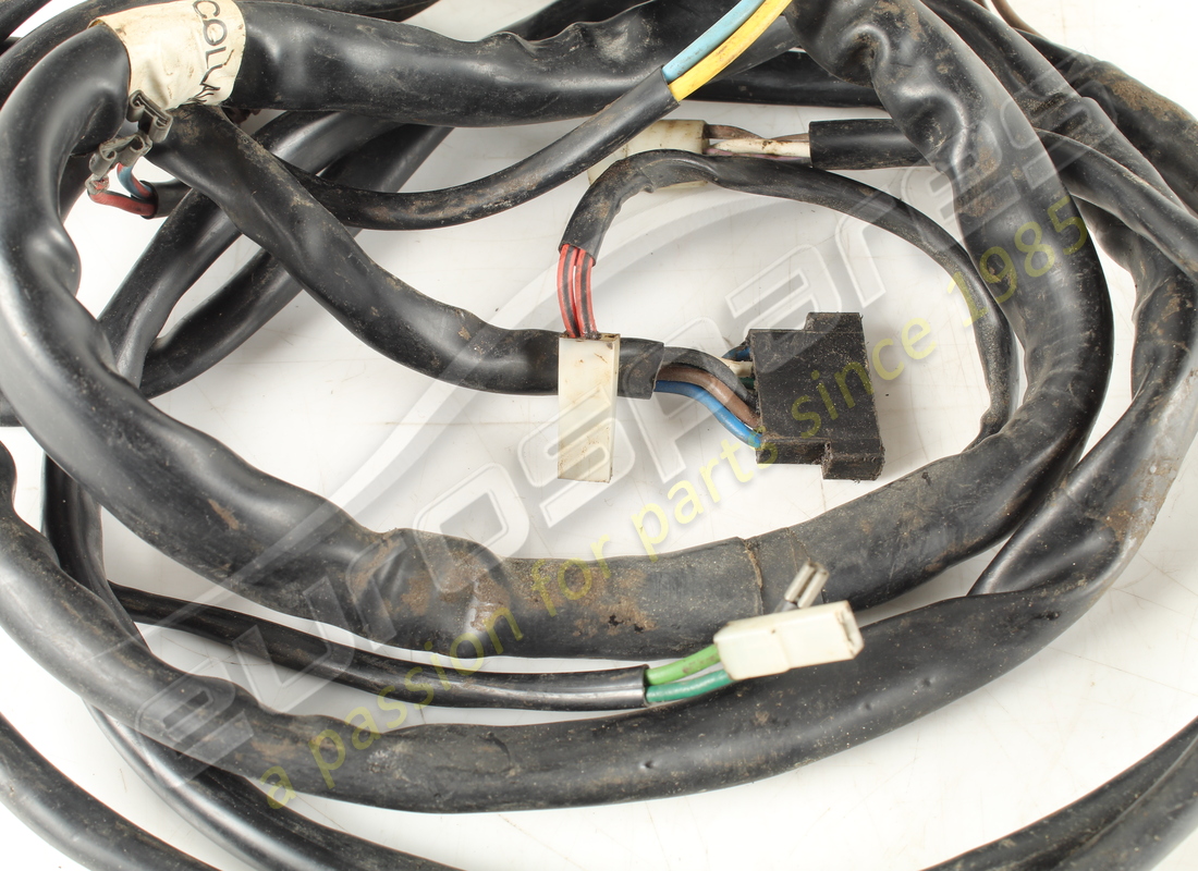 gebrauchte ferrari türkabel links. teilenummer 2578057110 (4)