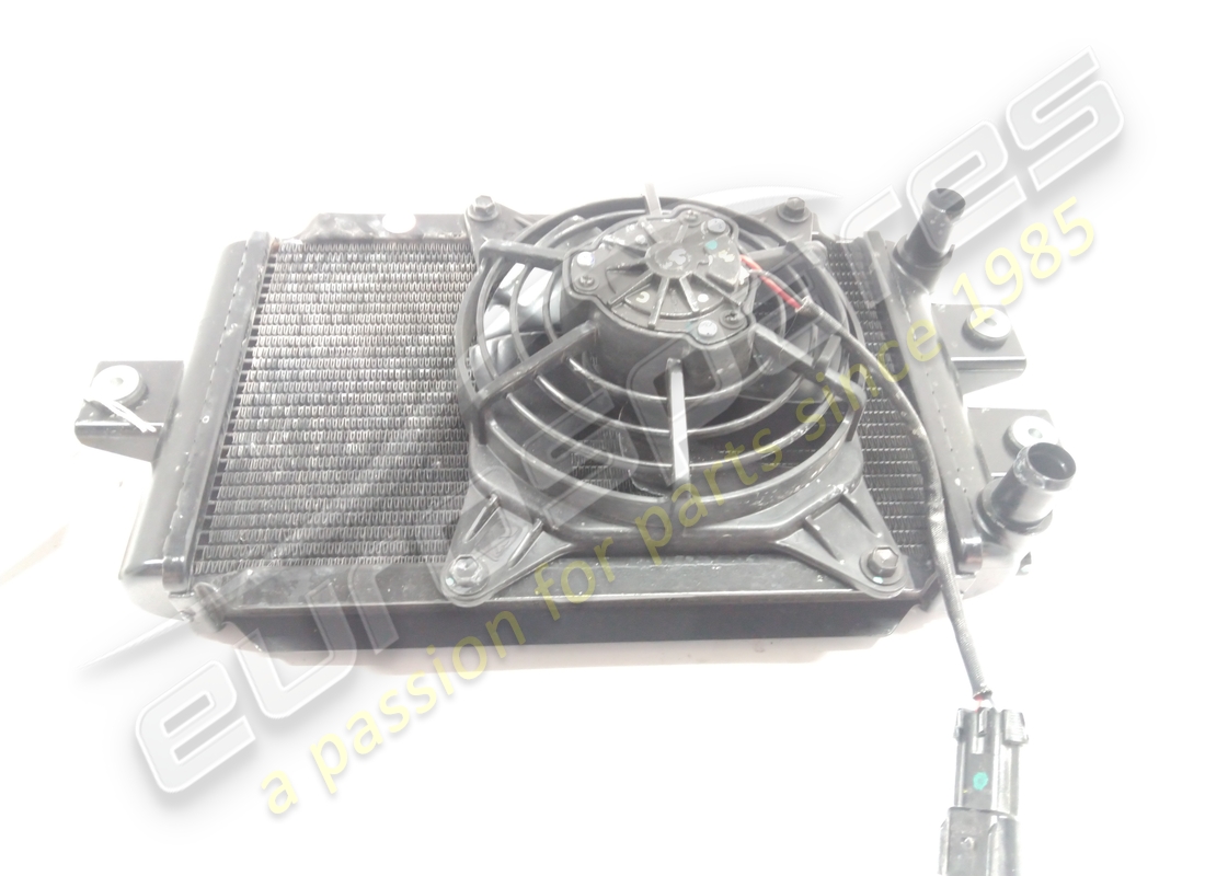GEBRAUCHT Ferrari KÜHLER RAFFR INVERTER DEFINITIV . TEILENUMMER 916353 (1)