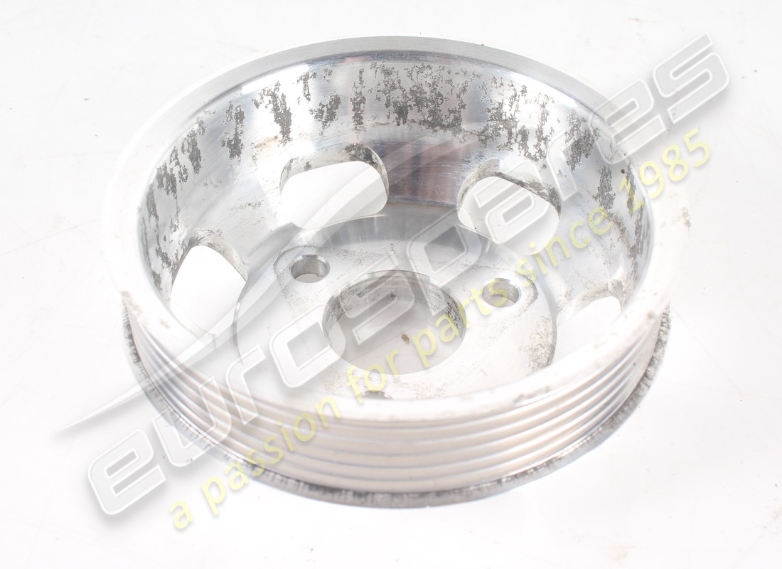 GEBRAUCHTE FERRARI RIEMENSCHEIBE FÜR SERVOLENKUNG PU. TEILENUMMER 313375 (2) gebrauchte ferrari riemenscheibe für servolenkung pu. teilenummer 313375 (2)