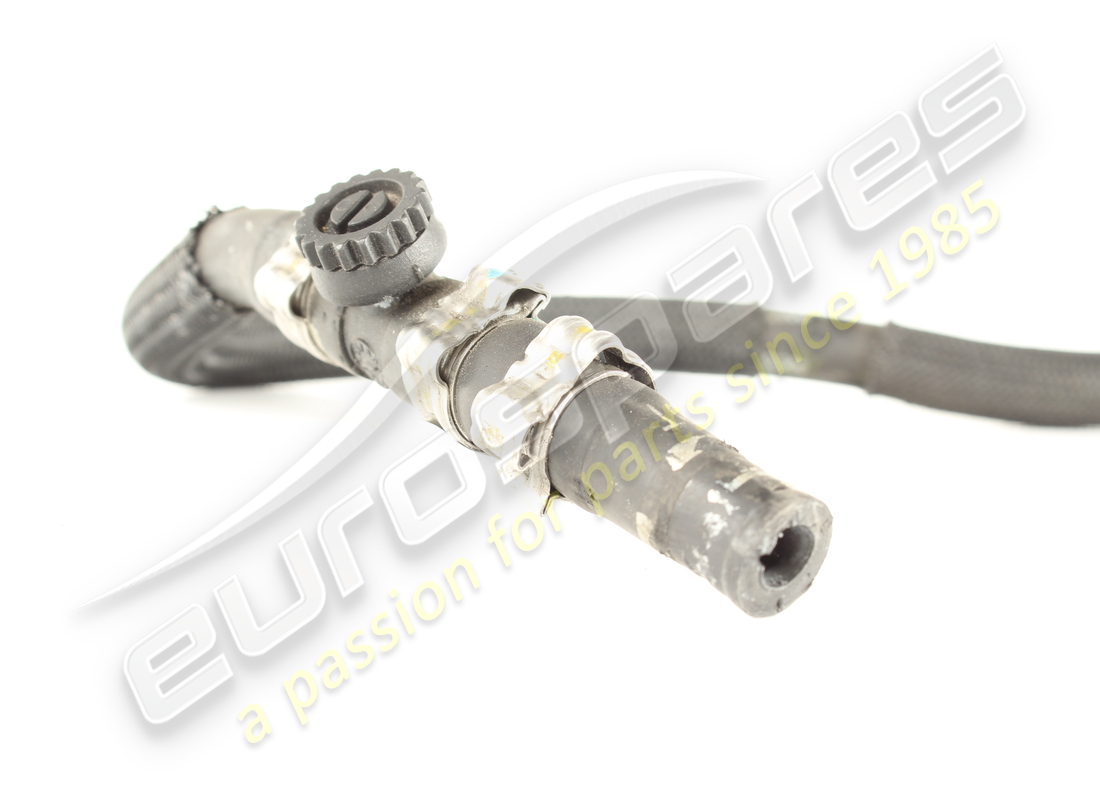 verwendeter maserati schlauch. teilenummer 670004133 (2)
