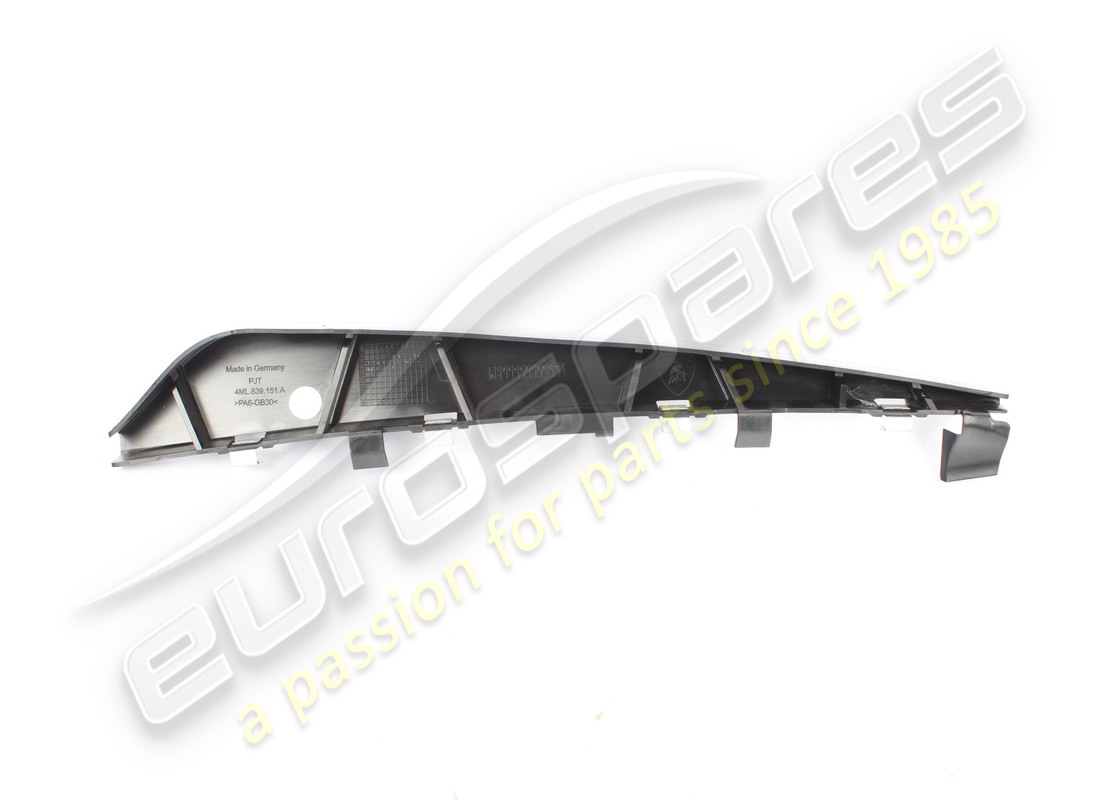 verwendet lamborghini halteteil. teilenummer 4ml839151a (2)
