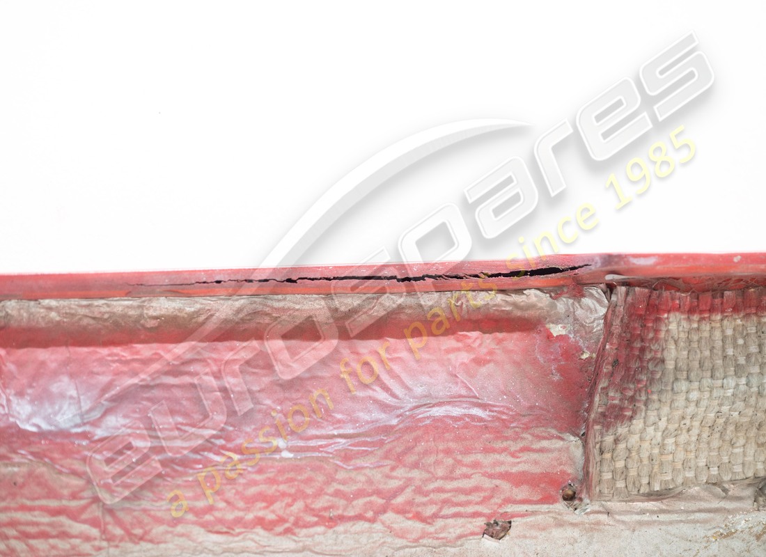 beschädigter ferrari hinterer stoßfänger. teilenummer 62126910 (6)