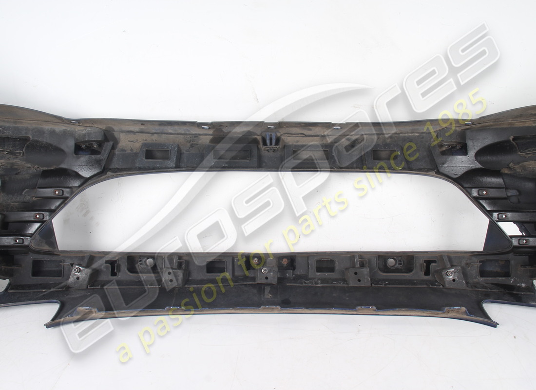 GEBRAUCHTER FERRARI FRONTSTOßSTANGE. TEILENUMMER 89047110 (10) gebrauchter ferrari frontstoßstange. teilenummer 89047110 (10)