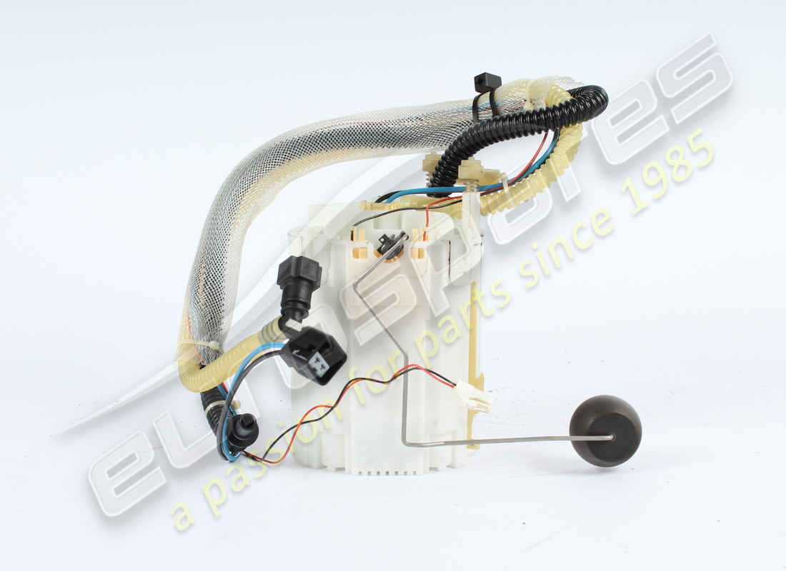 gebrauchte ferrari linke kraftstoffpumpe. teilenummer 332702 (2)