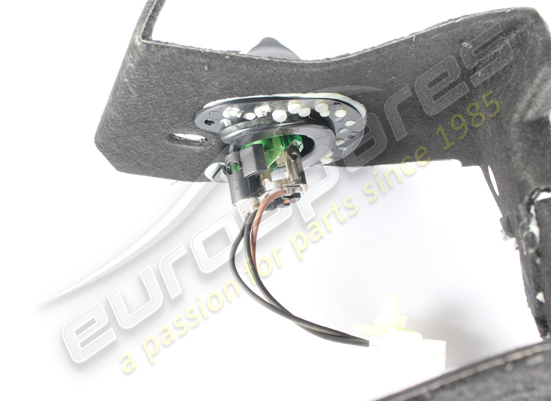 gebraucht ferrari komplette untere vordere tunnelverkleidung. teilenummer 796703 (3)