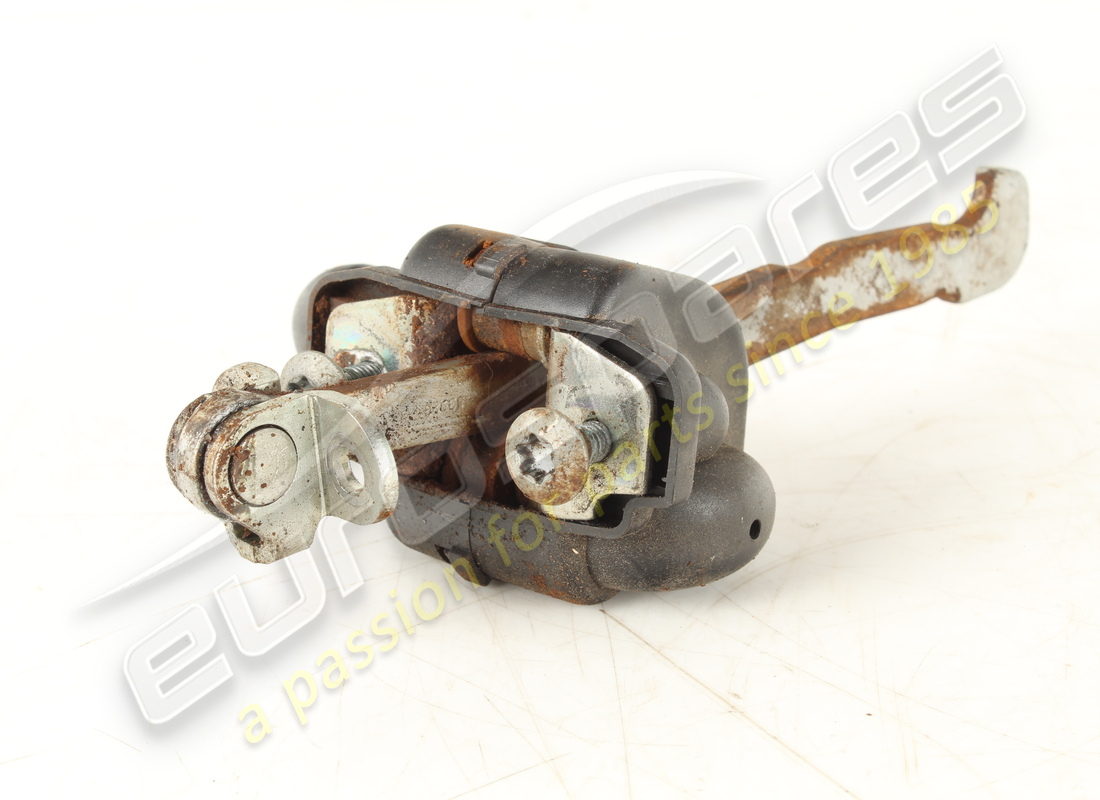 GEBRAUCHT MASERATI HINTERE TÜRSTOPPER-SPURSTANGE.. TEILENUMMER 82519300 (3) gebraucht maserati hintere türstopper-spurstange.. teilenummer 82519300 (3)