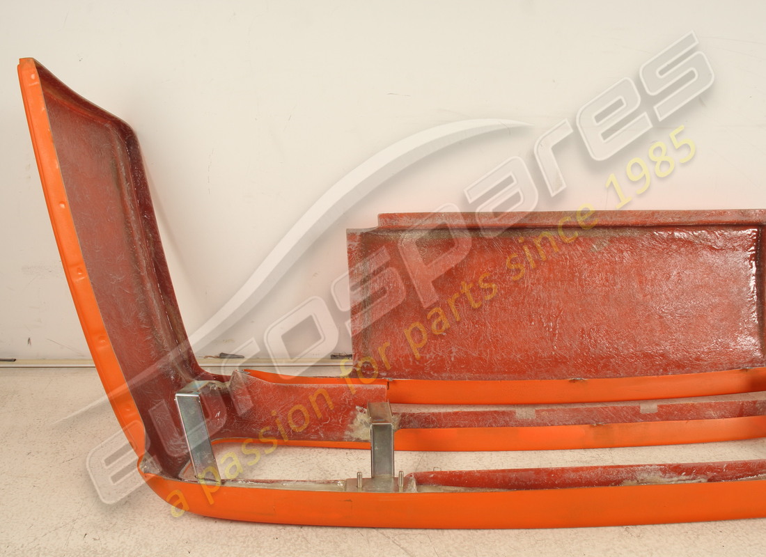 neues eurospares vorderes unteres panel. teilenummer 61906600 (3)