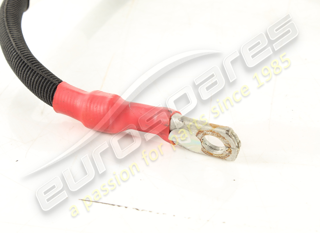 GEBRAUCHTES BATTERIE-POSITIVKABEL FERRARI - BATTERIE-TEILENUMMER 272033 (3) gebrauchtes batterie-positivkabel ferrari - batterie-teilenummer 272033 (3)