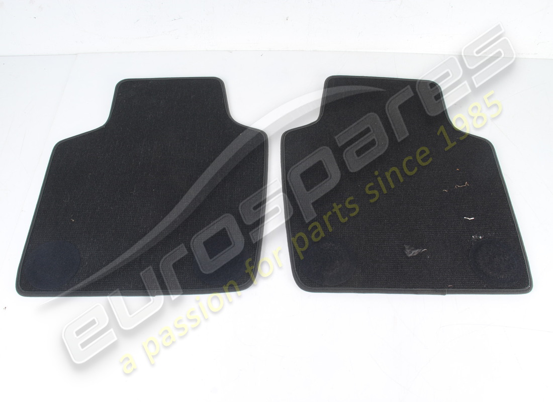gebrauchtes ferrari herausnehmbares mattenset hinten. teilenummer 962144 (2)