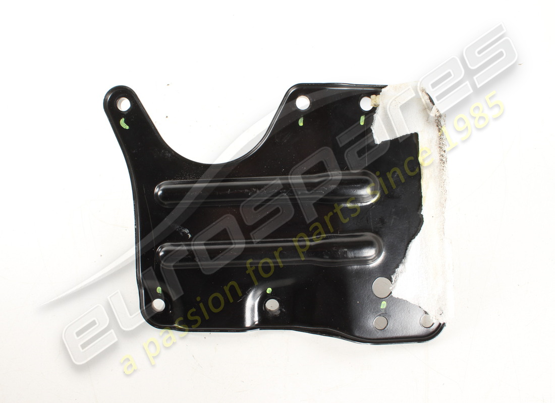 gebrauchte ferrari rh verstärkung. teilenummer 68297900 (2)