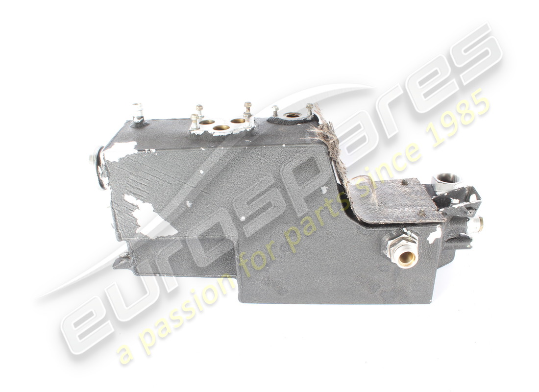 gebrauchter ferrari öltank. teilenummer 170063 (2)