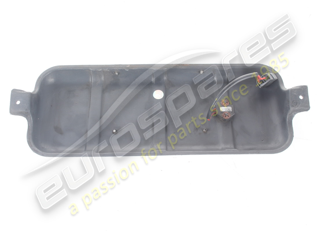 GEBRAUCHTER WASSERSCHUTZ MASERATI. TEILENUMMER 312520510 (2) gebrauchter wasserschutz maserati. teilenummer 312520510 (2)