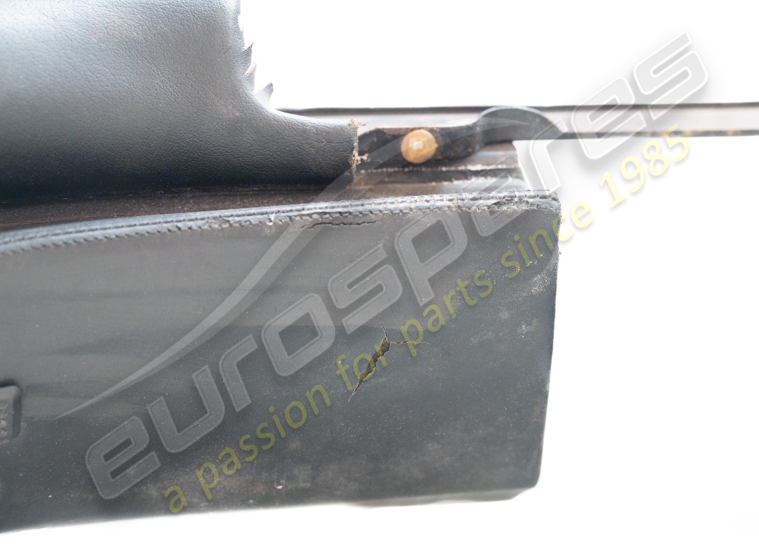 beschädigt ferrari lhd armaturenbrett schwarz. teilenummer 63303900 (4)
