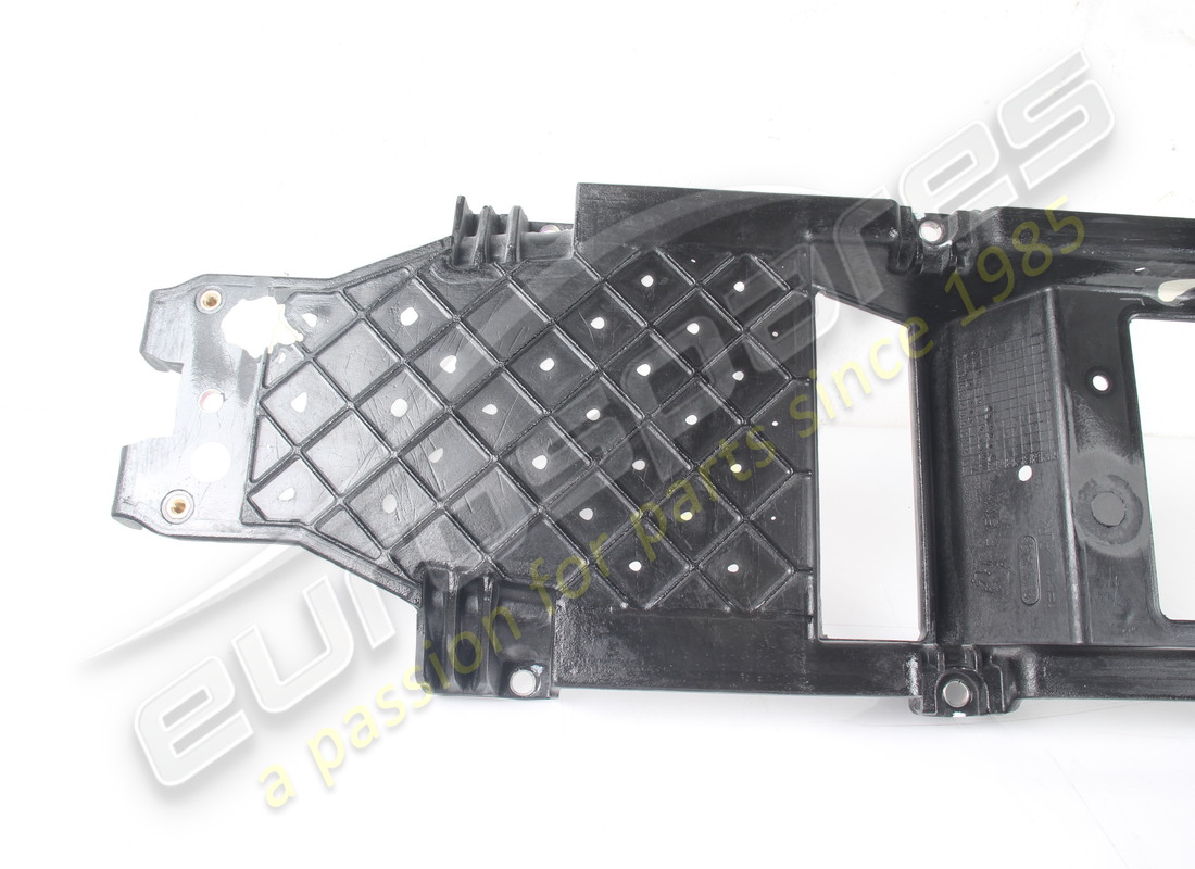 VERWENDET FERRARI TUNNELSTRUKTUR. TEILENUMMER 88955900 (3) verwendet ferrari tunnelstruktur. teilenummer 88955900 (3)